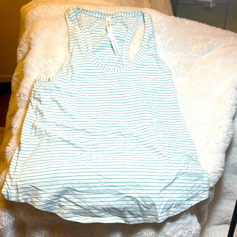 Lululemon Love tank women's Size 12